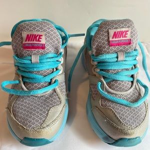 Girls Nike Shoes Size 11